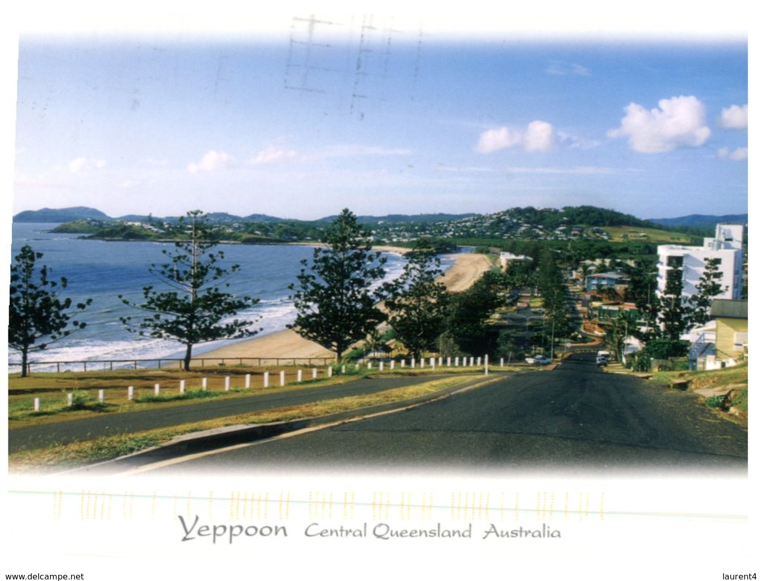 (70) Australia - With Stamp At Back Of Card - QLD - Yeppoon - Far North Queensland