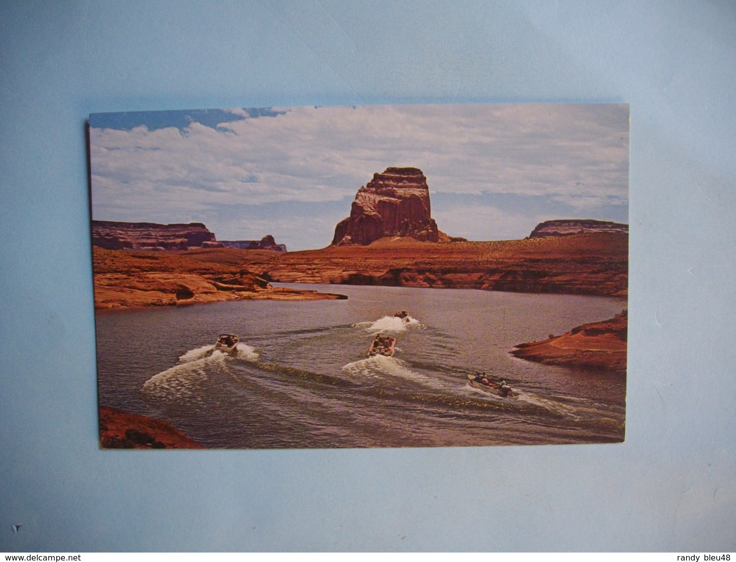 LAKE POWEL In The Glen Canyon  -  Arizona  -  Etats Unis - Lake Powell