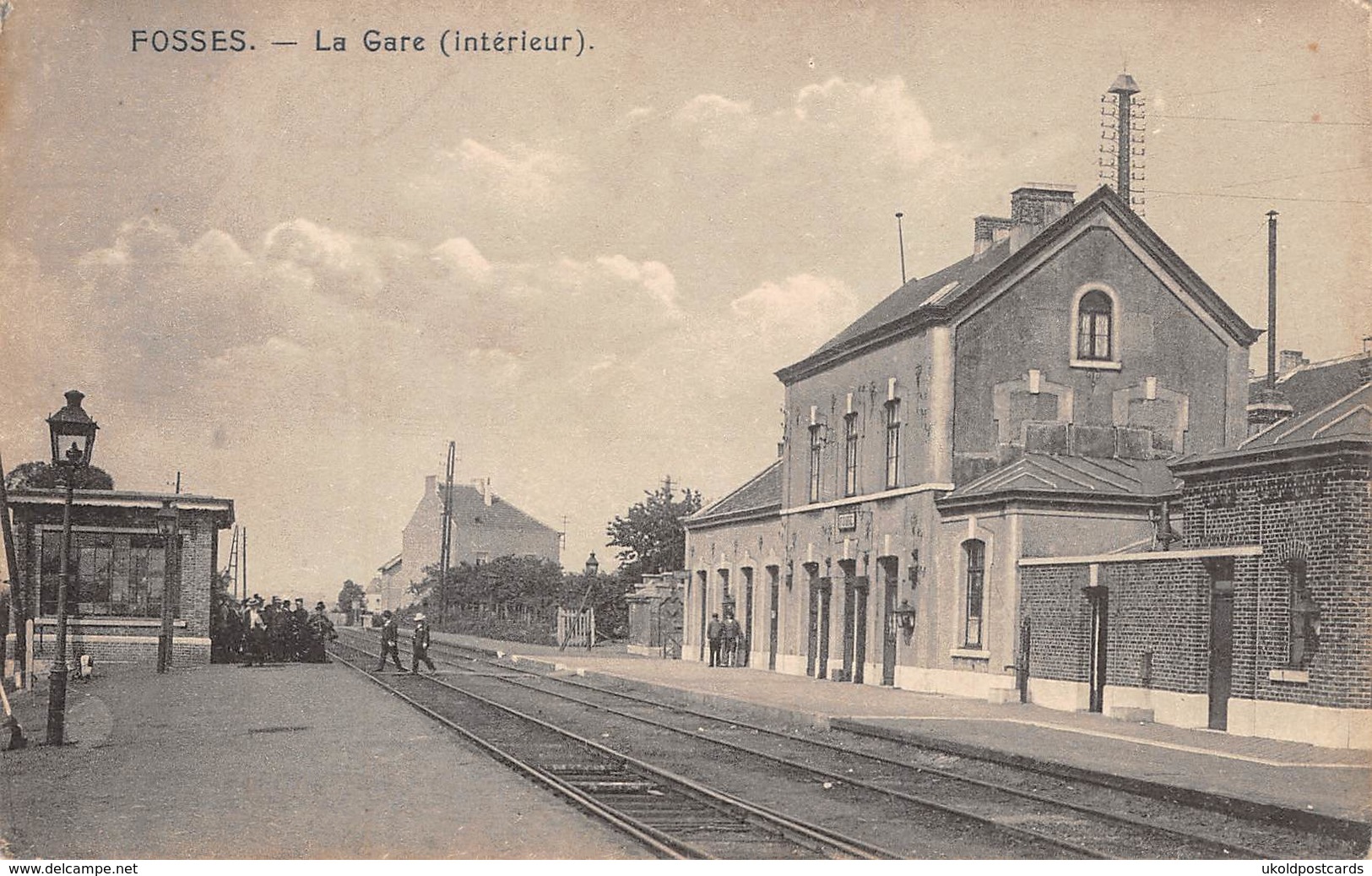 CPA -  Belgique, FOSSES, La Gare ( Interieur ) -  Railway Station - Fosses-la-Ville