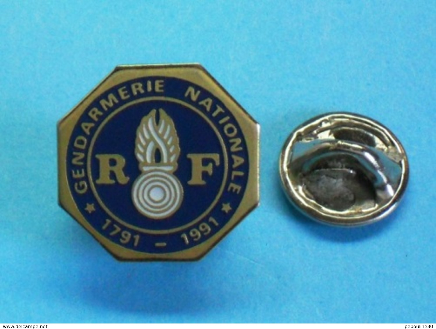 1 PIN'S //   ** GENDARMERIE NATIONALE / 1791 - 1991 ** . (Logo Motiv) - Army