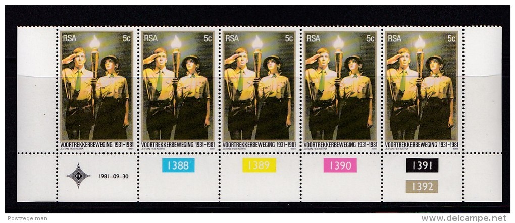 SOUTH AFRICA, 1981, MNH Control Strip Of  5,  Voortrekker Monument,  M 594 - Unused Stamps