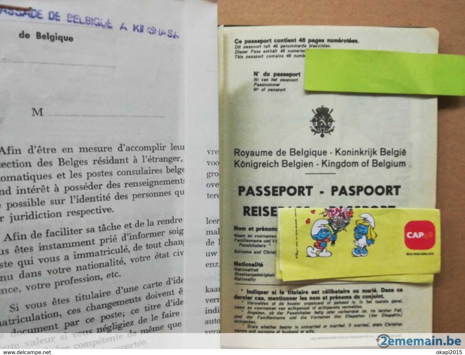 VISA RÉPUBLIQUE DU ZAÏRE DANS VIEUX PASSEPORT BELGIQUE AVEC 2 TIMBRES  FISCAUX CONGO  CACHETS VIEUX PAPIERS ANNÉE 1974