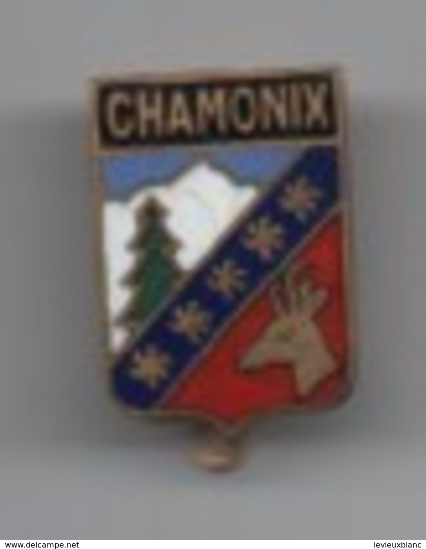 Insigne De Revers à  épingle/Ecusson/CHAMONIX/ Bronze Estampé Cloisonné émaillé/ Vers 1930-1950       MED250 - Autres & Non Classés
