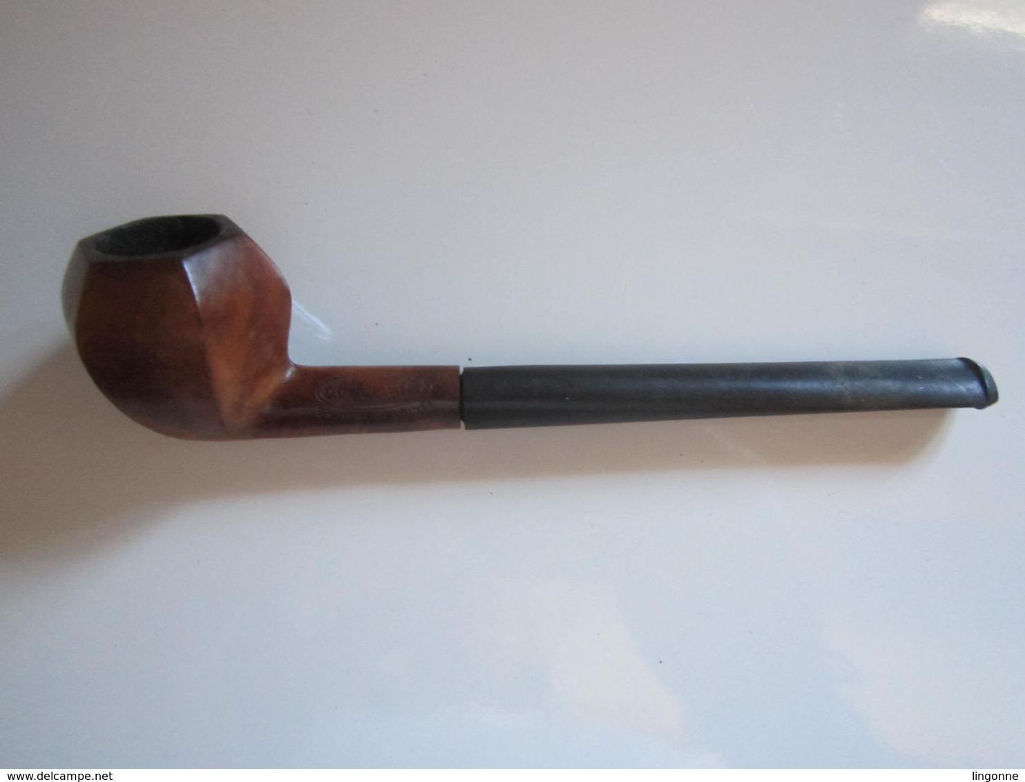 TRES RARE PIPE COLUMBIA BRUYERE CALCINEE 15 X 3 Cm Environ  Poids 24 Grs - Heather Pipes