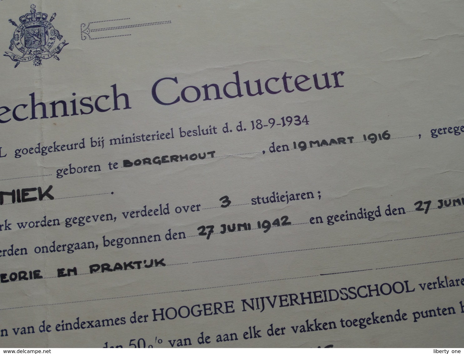 Diploma Van TECHNISCH CONDUCTEUR Vrijë Vak- En Nijverheidsschool Londenstraat Antwerpen 1942 > MAHIEU ( Zie Foto's ) ! - Diplômes & Bulletins Scolaires