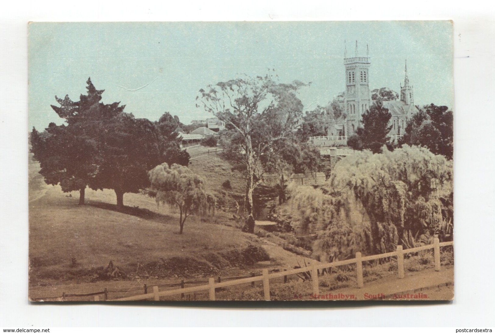 Strathalbyn, South Australia - Church, Trees Etc - Old Postcard - Other & Unclassified