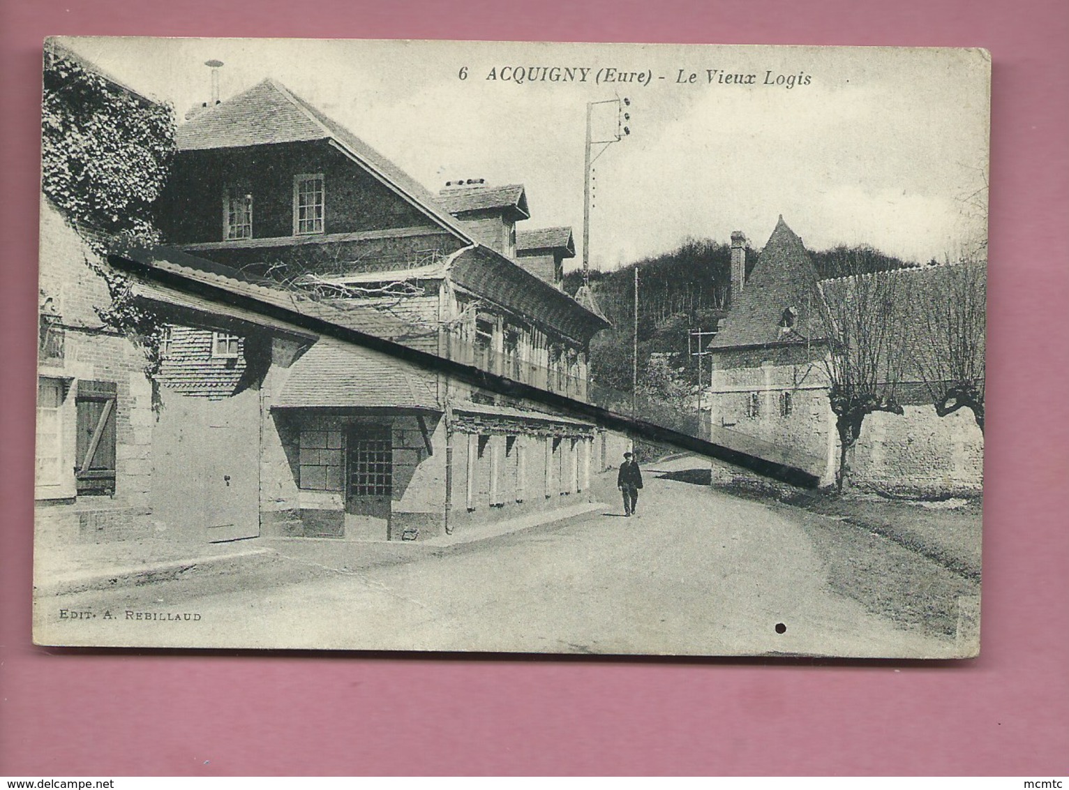 CPA  Abîmée Et  Rétrécit   - Acquigny  -(Eure)  -  Le Vieux Logis - Acquigny