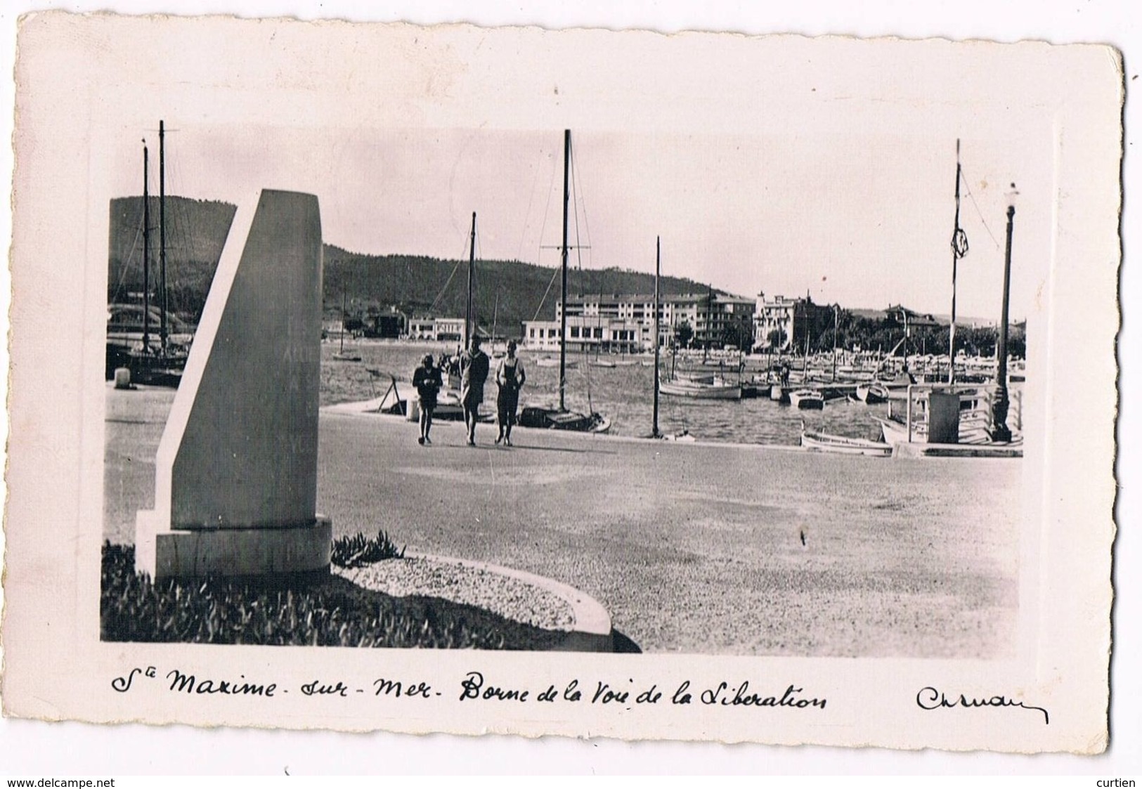 SAINTE  MAXIME  83  Voie De La Libération En 1961. Animée . - Sainte-Maxime