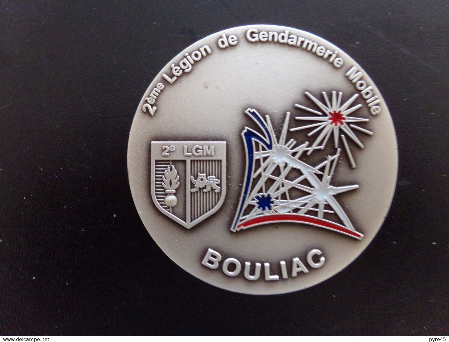 Medaille En Bronze 2 ° Legion De Gendarmerie Mobile Bouliac Dia 6,5 Cm 157 Gr Avec Sa Boite - Policia