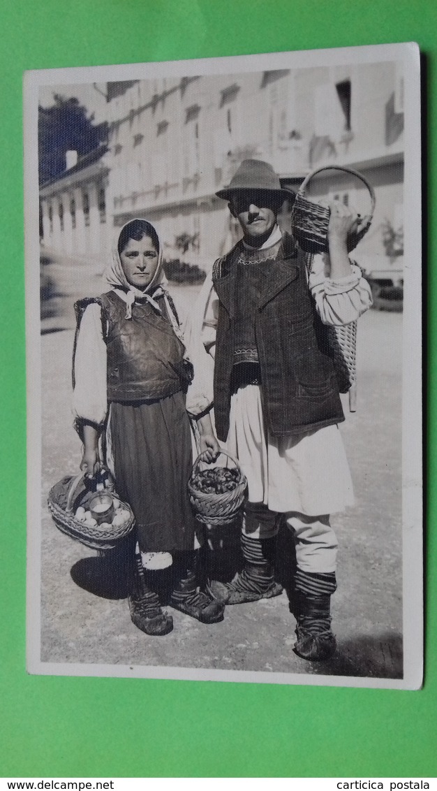 Romania, Roumanie, Rumaenien - Vanzatori De Fructe Port Popular Herculane - Romania