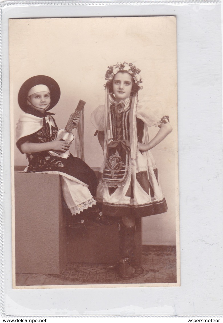 NIÑOS ENFANTS KIDS FOLK DRESSED CARNAVAL CARNIVAL CIRCA 1937-. BLEUP - Fotografie