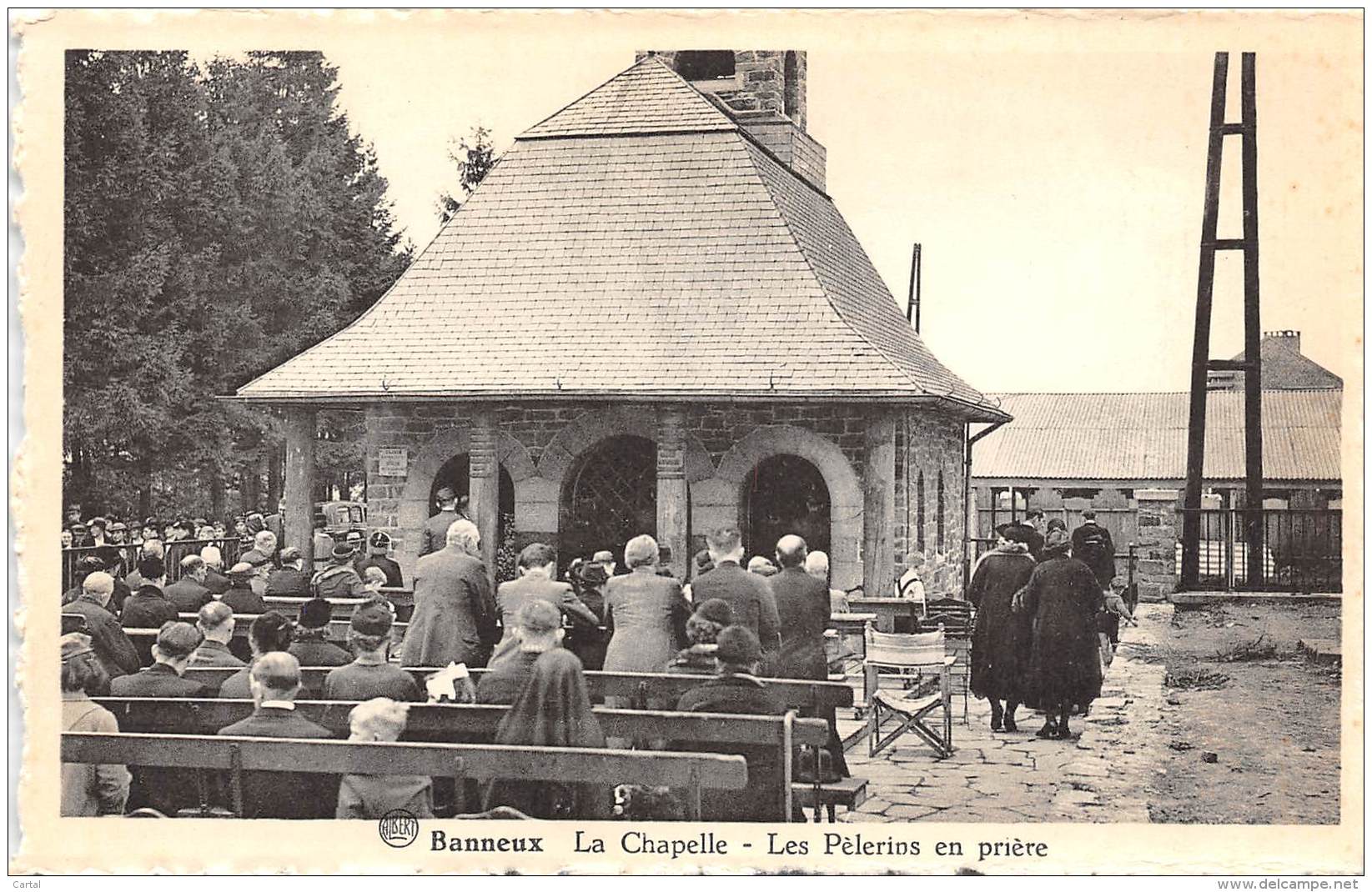 BANNEUX - La Chapelle - Les Pèlerins En Prière - Sprimont