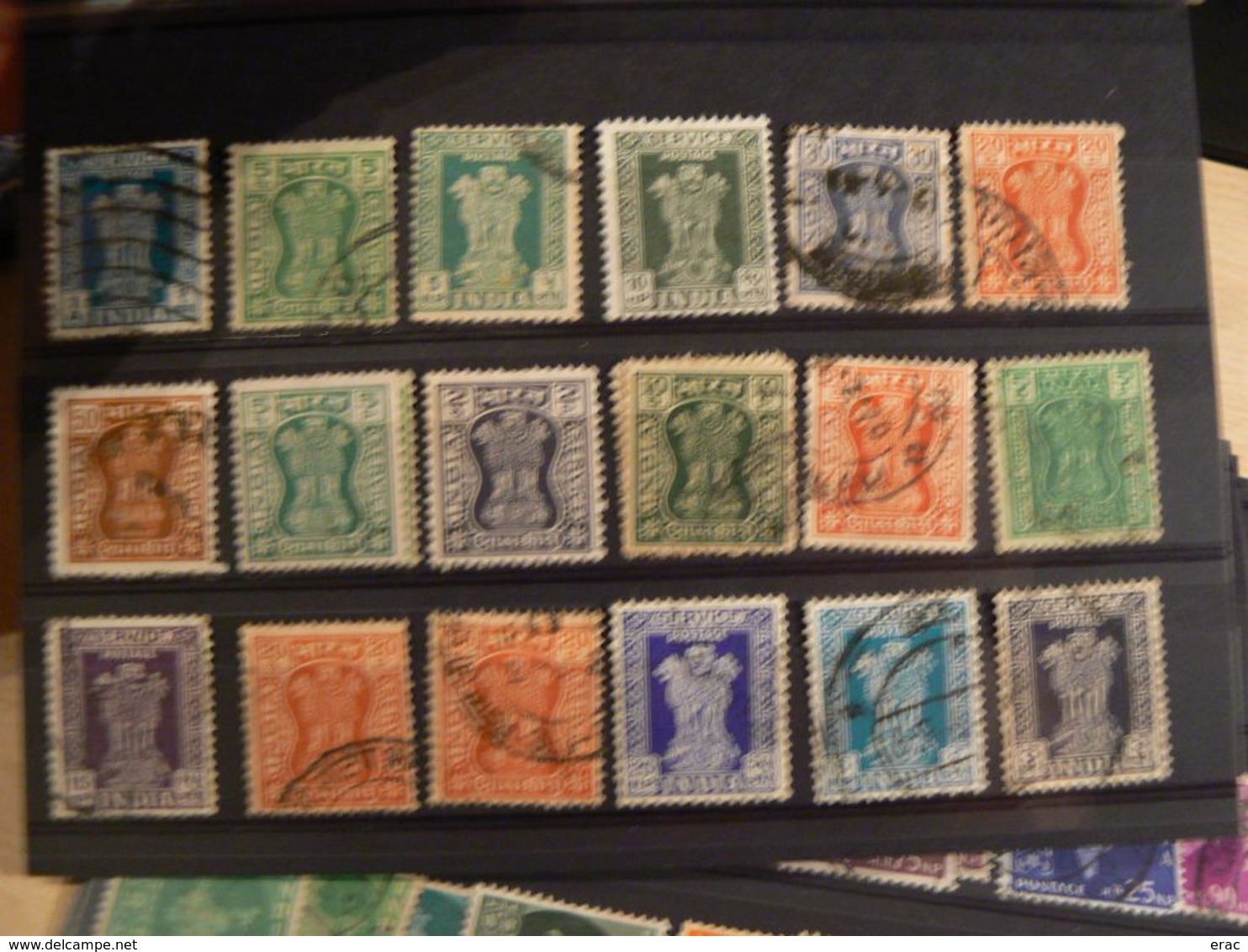 INDE - Lot de timbres anciens et plus récents