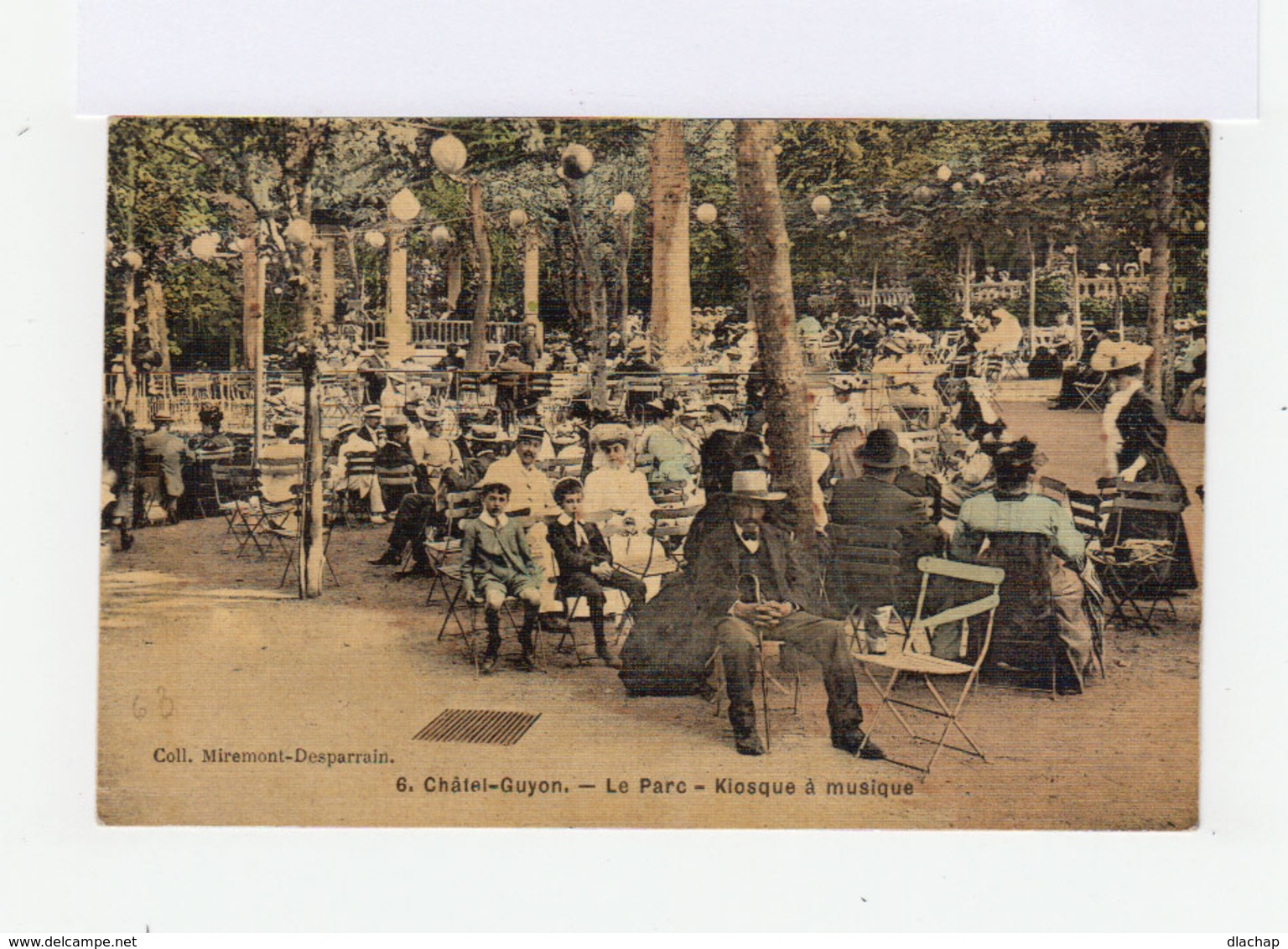 Châtel Guyon. Le Parc. Kioske à Musique. Avec Public. (3099) - Châtel-Guyon