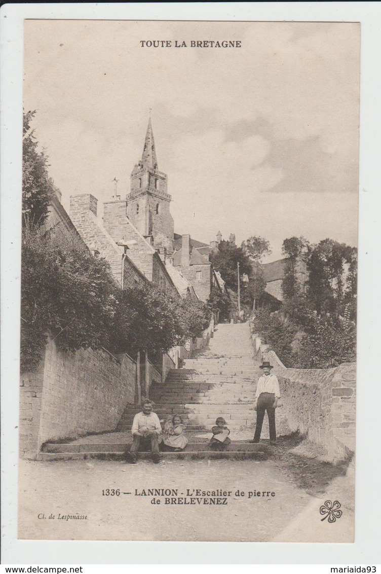 LANNION - COTES D'ARMOR - L'ESCALIER DE PIERRE DE BRELEVENEZ - Lannion