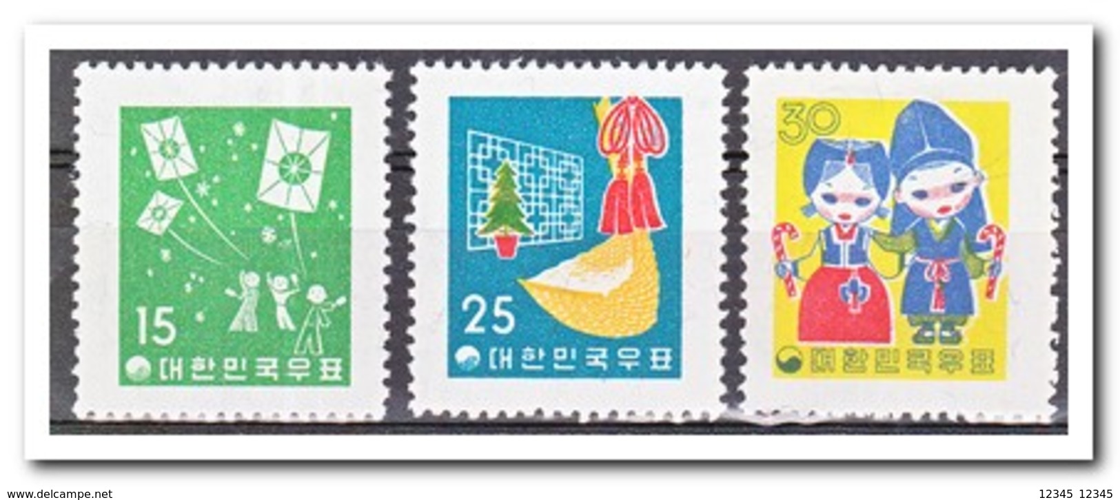 Zuid Korea 1958, Postfris MNH, Christmas And New Year ( Stamp 3 Is Plakker, MH, Stamp 2 Has A Fold ) - Korea (Zuid)