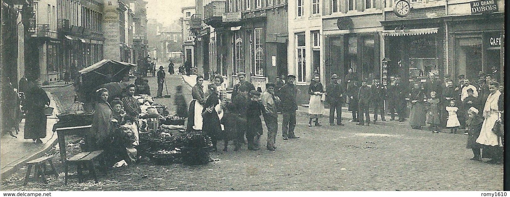 Chatelet. Le Marché Place Du Perron.  Belle Animation. 3 Scans. - Châtelet