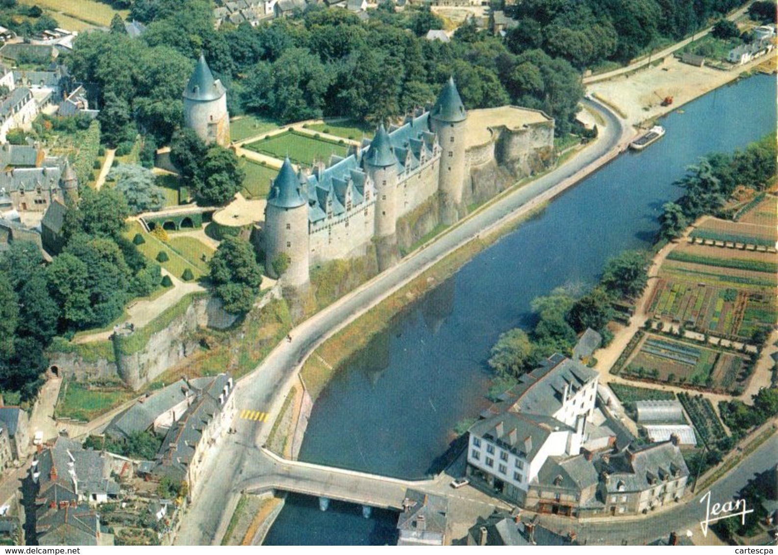 Josselin Le Chateau 1975  CPM Ou CPSM - Josselin
