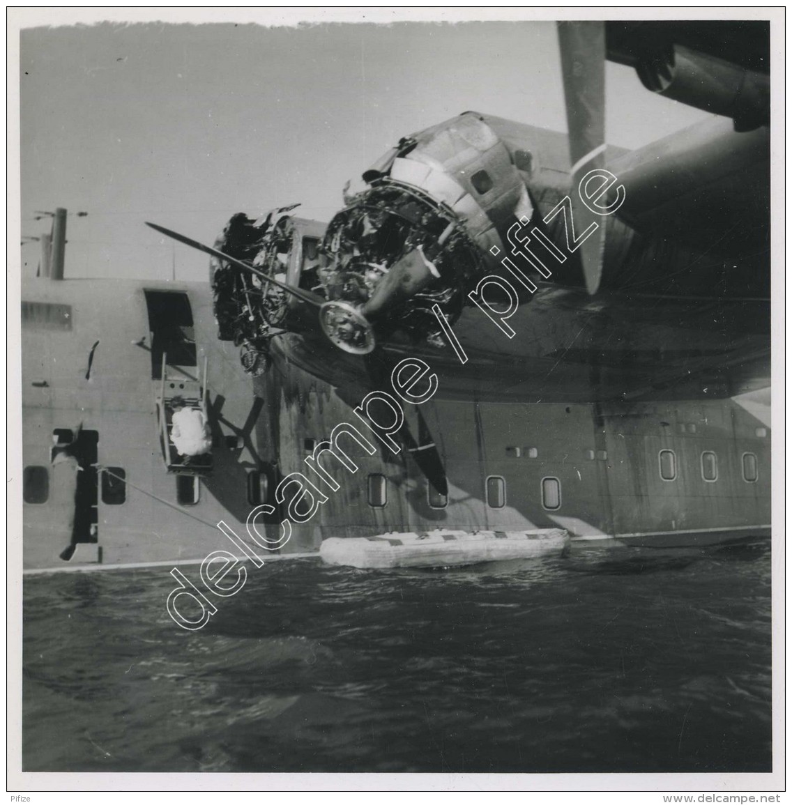 Aviation . Hydravion Accidenté . 1945-50 . - Aviation