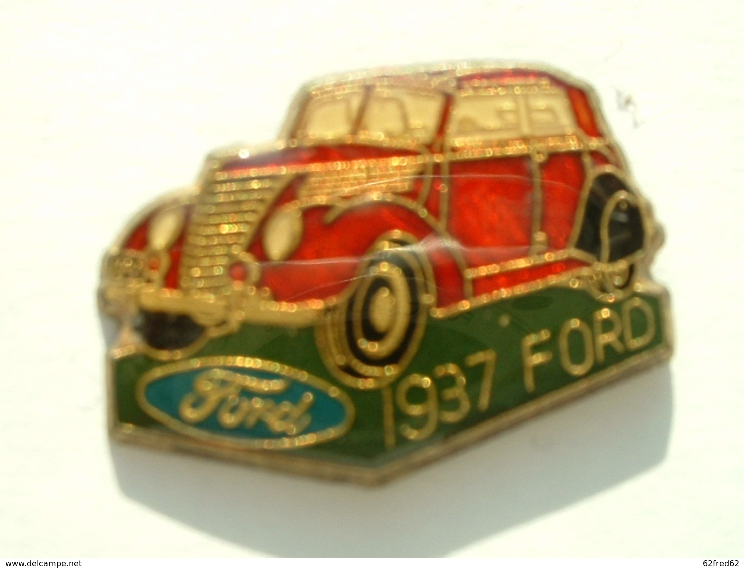 PIN'S FORD 1937 - Ford