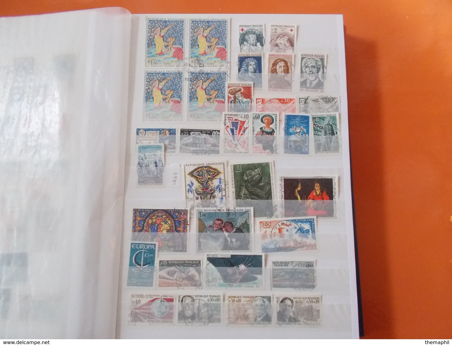 lot n°166 une collection de france obli. dans un gros classeur / no paypal