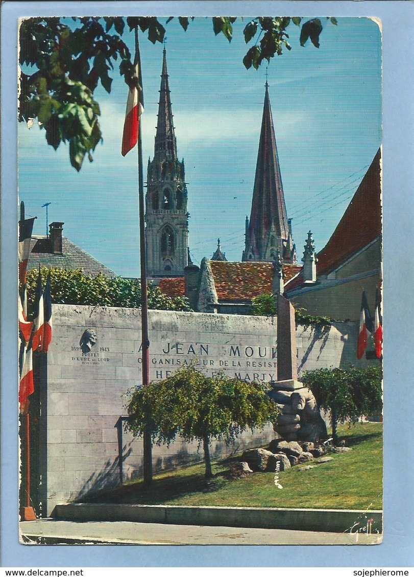 Chartres (28) Monument Dédié à Jean Moulin (flèches De La Cathédrale) 2 Scans - Chartres