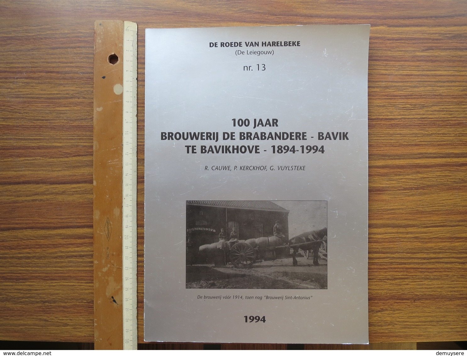 BOEK G 001 - DE ROEDE VAN HARELBEKE NR 13 - 100 JAAR BROUWERIJ DE BRABANDERE BAVIK TE BAVIKHOVE - History