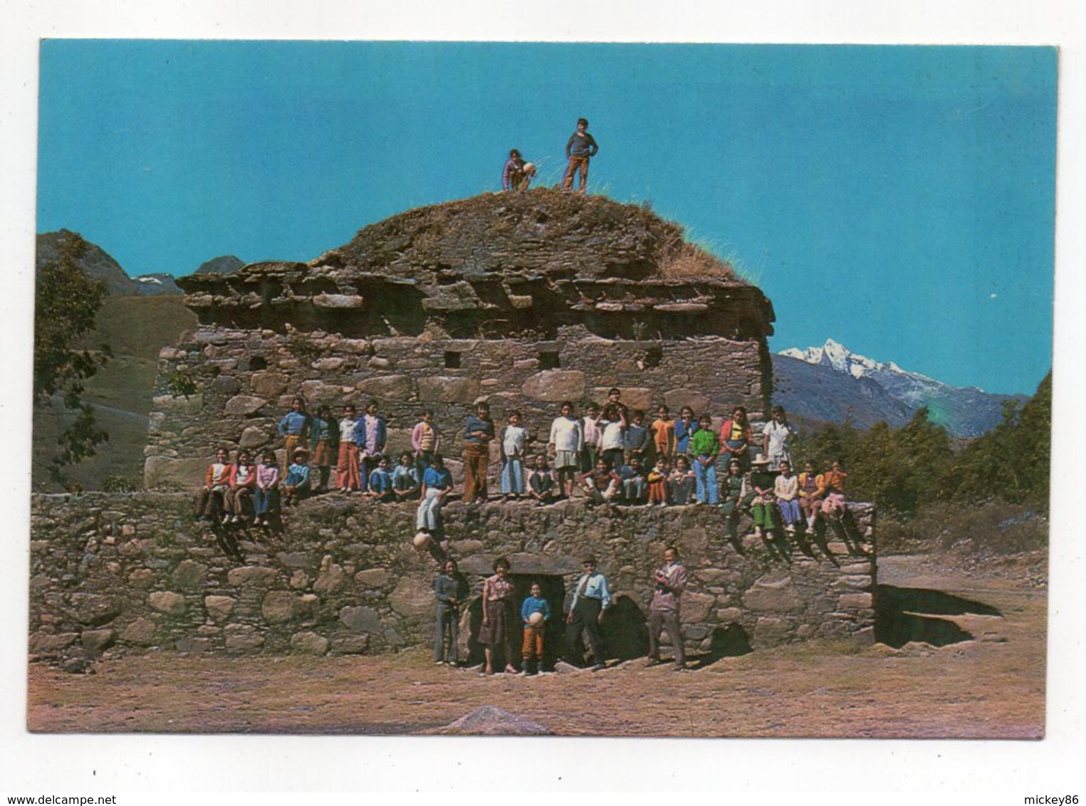 PEROU -- HUARAZ -- Ruines De Wilcahuain  (très Animée) - Pérou