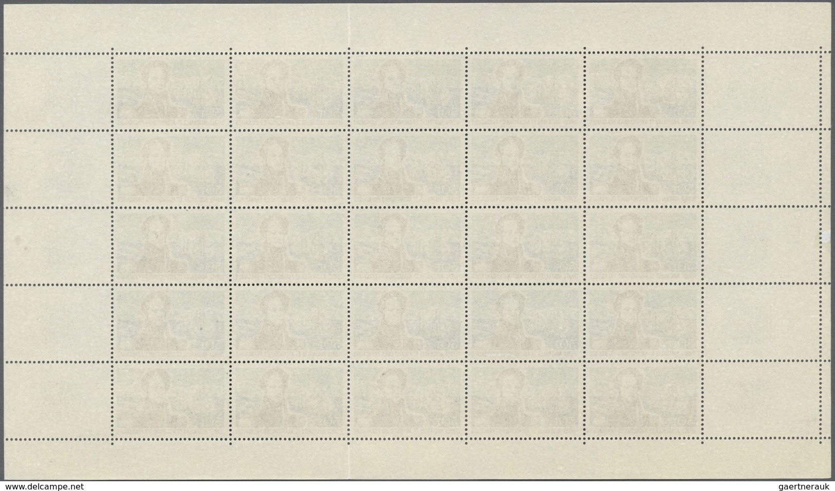 Französische Gebiete In Der Antarktis: 1968, Dumont D'Urville 30fr. In A Complete (folded) Sheet Of - Briefe U. Dokumente