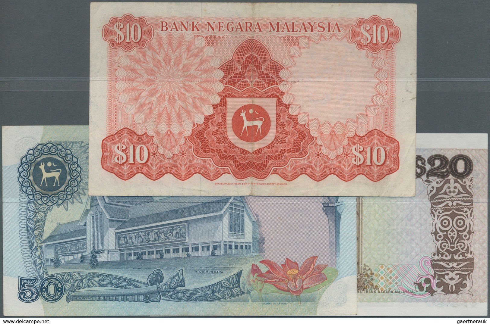 Malaysia: Set Of 3 Notes Containing 10, 20 & 50 Ringgit ND P. 9, 22, 23, 2x Pressed VF And 1x AUNC ( - Malasia