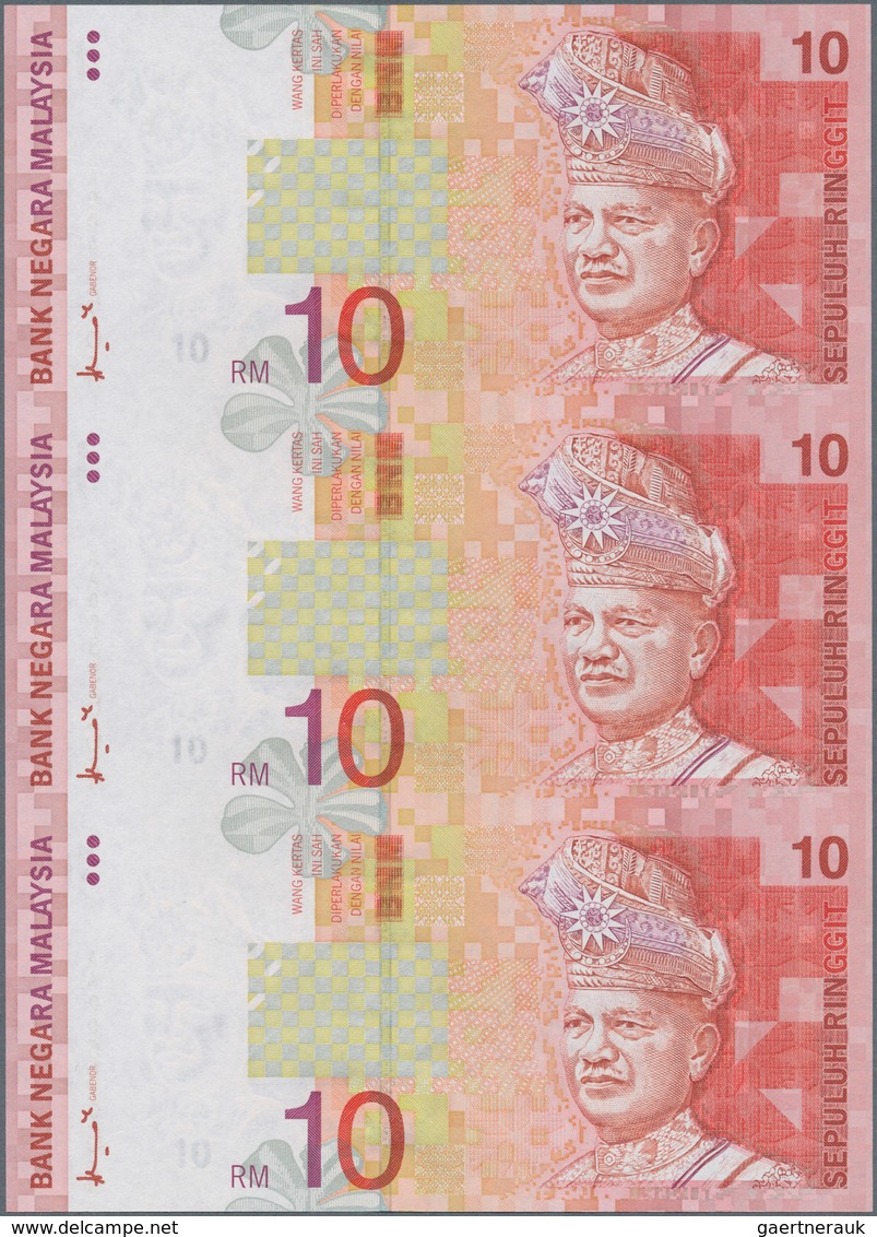 Malaysia: Set Of 2 Uncut Sheets Of 3 Notes Each 10 Ringgit ND P. 38 And 10 Ringgitt ND P. 42, In Ori - Malesia