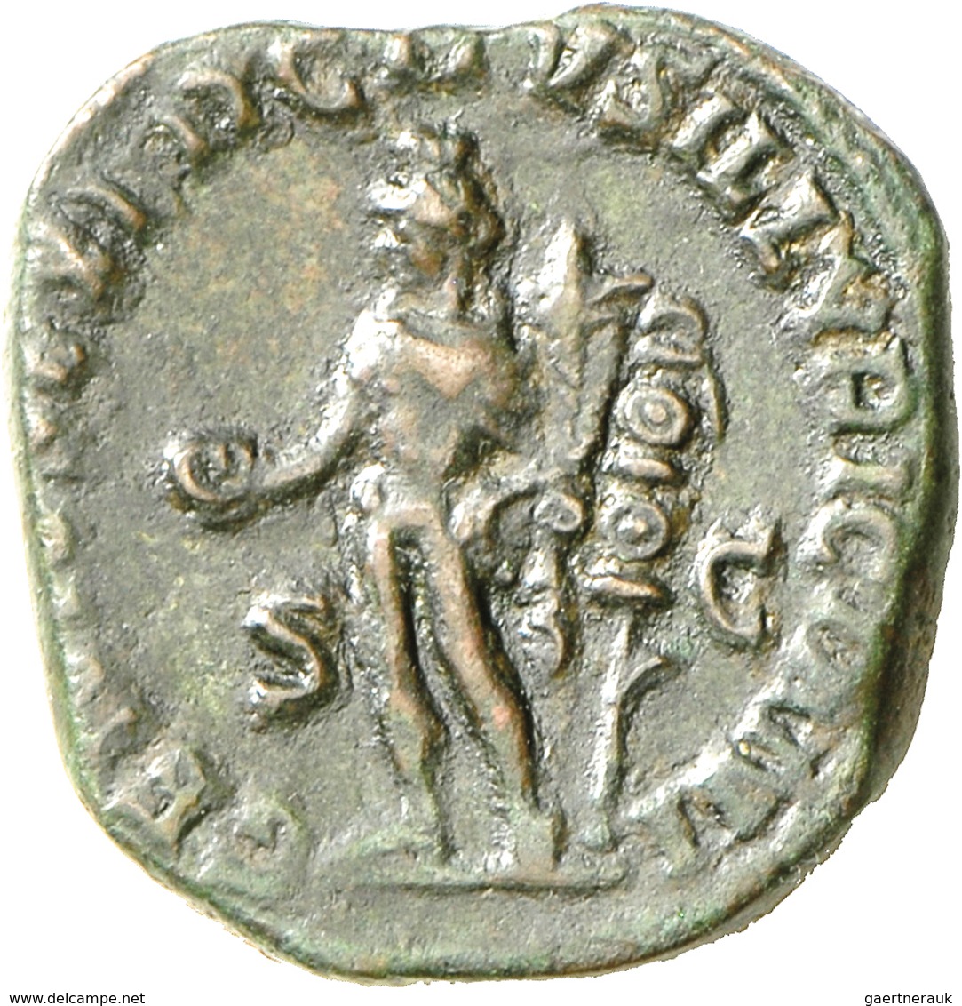 Traianus Decius (249 - 251): Traianus Decius 249-251: Sesterz, Rom, 15,54 G, RIC 117(b), Sehr Schön. - The Military Crisis (235 AD Tot 284 AD)