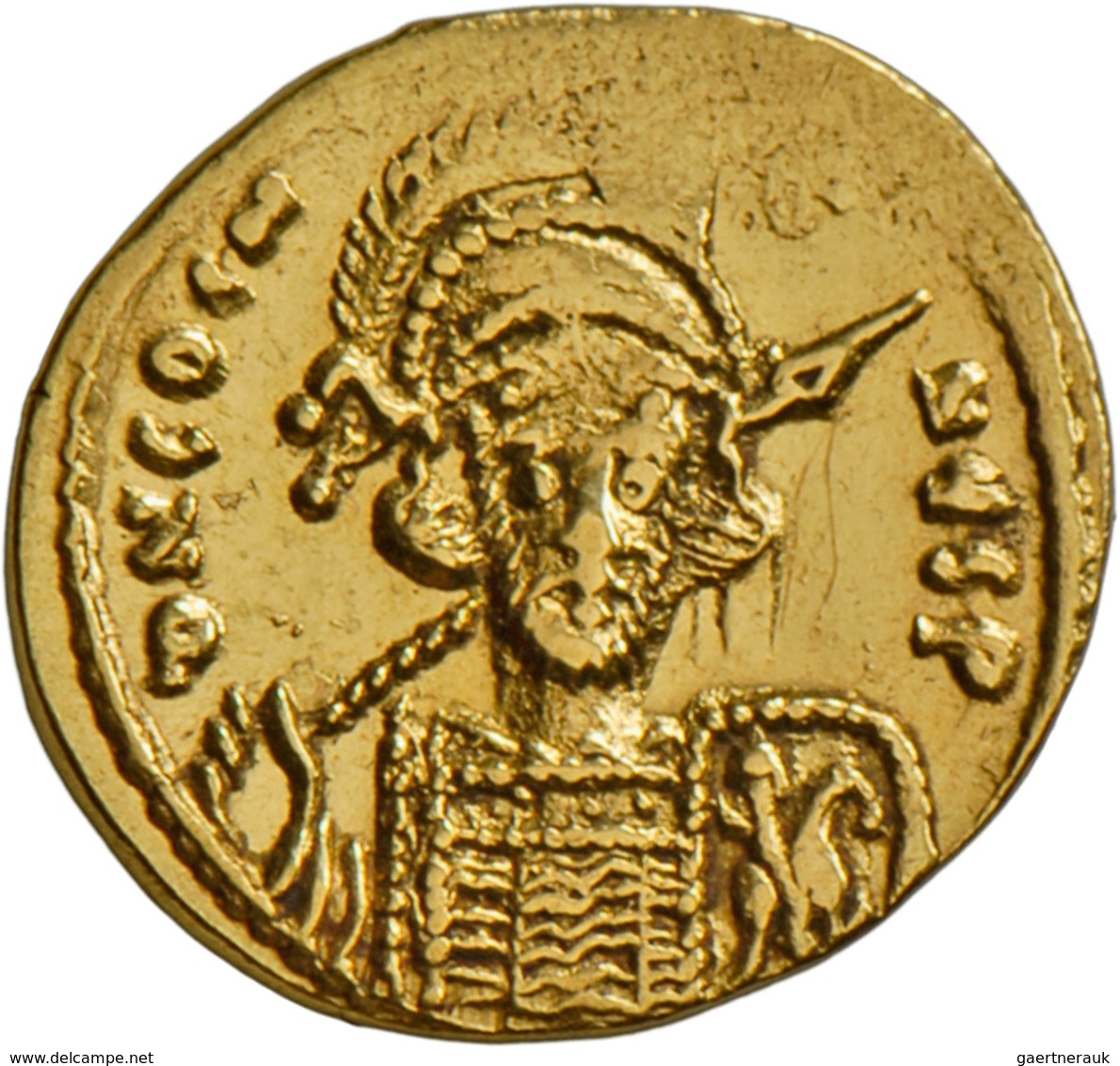 Constaninus IV. (668 - 685): Gold-Solidus, Constantinopel, 6. Officin, Behelmte Büste Frontal / Kreu - Byzantines