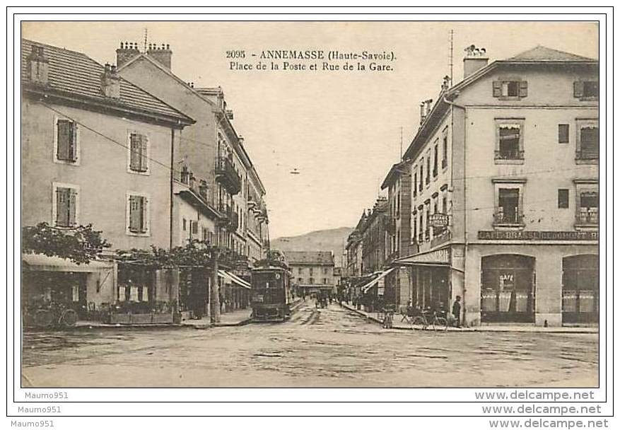 74 ANNEMASSE - PLACE DE LA POSTE ET RUE DE LA GARE - Annemasse