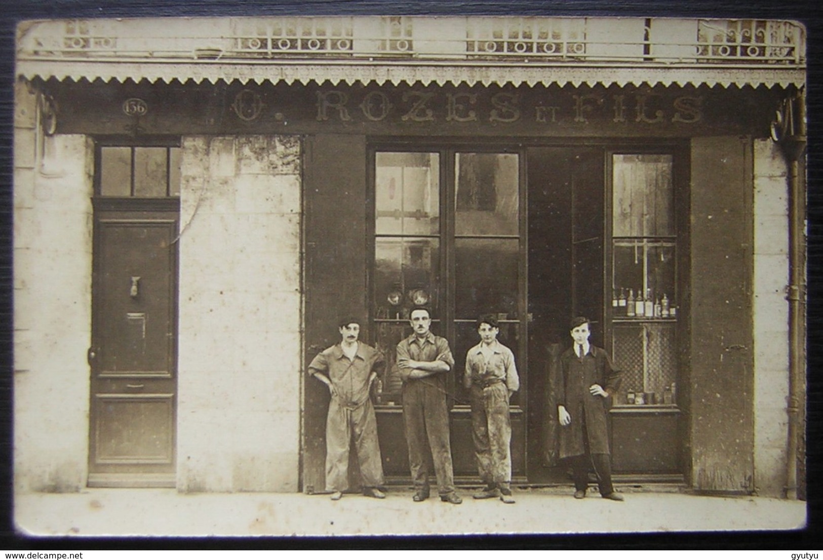 Agen O. Rozes & Fils, Très Jolie Carte Photo Animée Devant La Boutique Qui Se Trouvait Au 136 Bd De La République ! - Agen