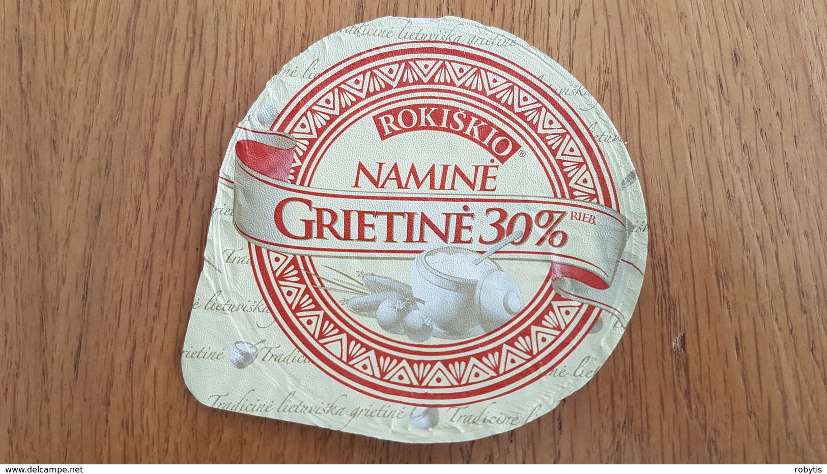 Lithuania Litauen Sour Cream 30% - Opercules De Lait