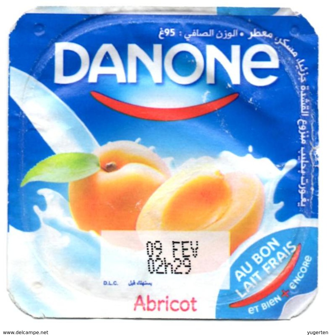 Opercule Cover Yaourt Yogurt " Danone " Au Lait Frais Abricot Apricot Yoghurt Yoghourt Yahourt Yogourt Square Carré - Opercules De Lait
