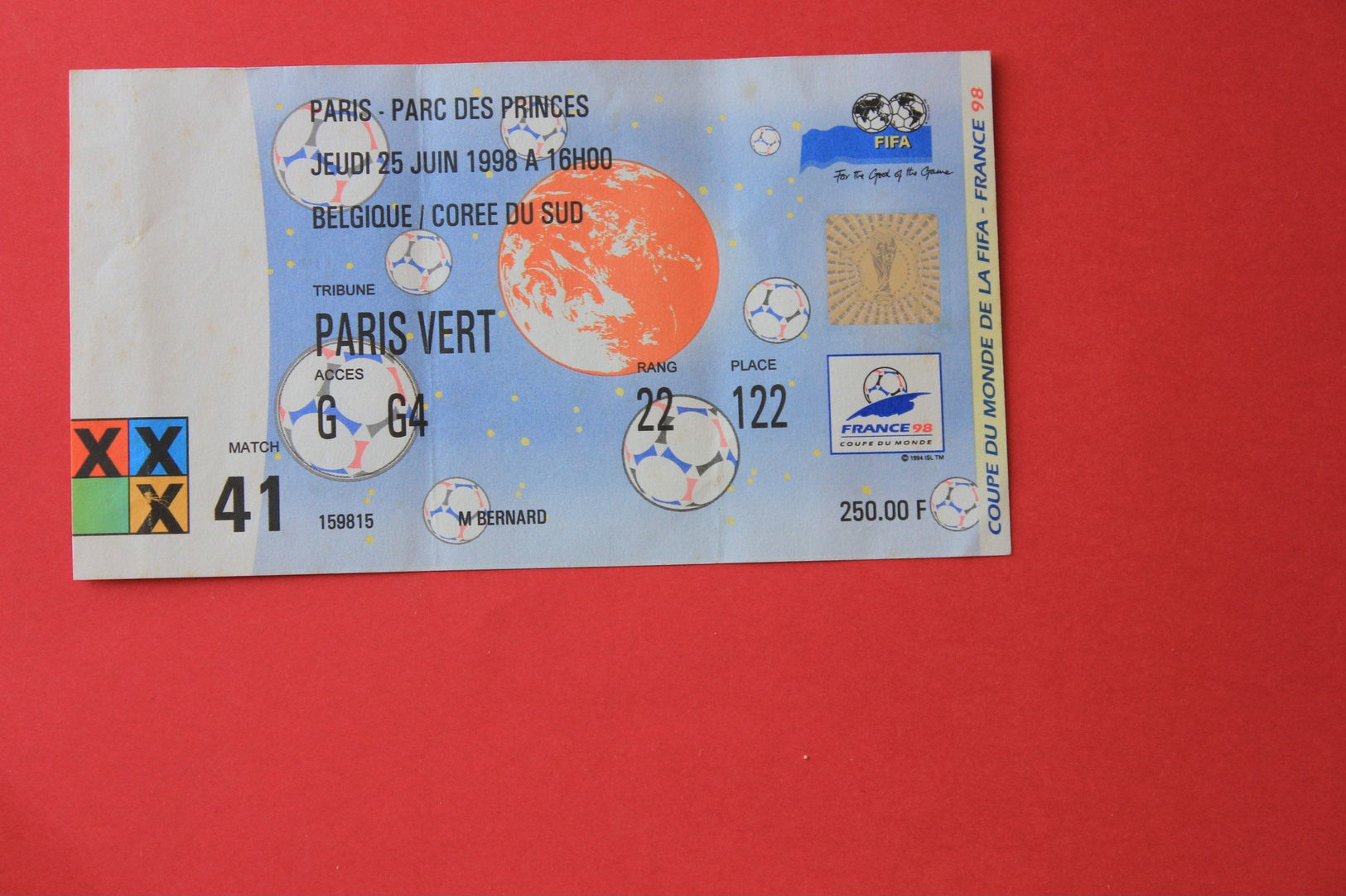 Ticket Coupe Du Monde Foot Ball 1998, Soccer World Cup,  Match Belgique - Corée Du Sud Au Stade Du Parc Des Princes - Apparel, Souvenirs & Other