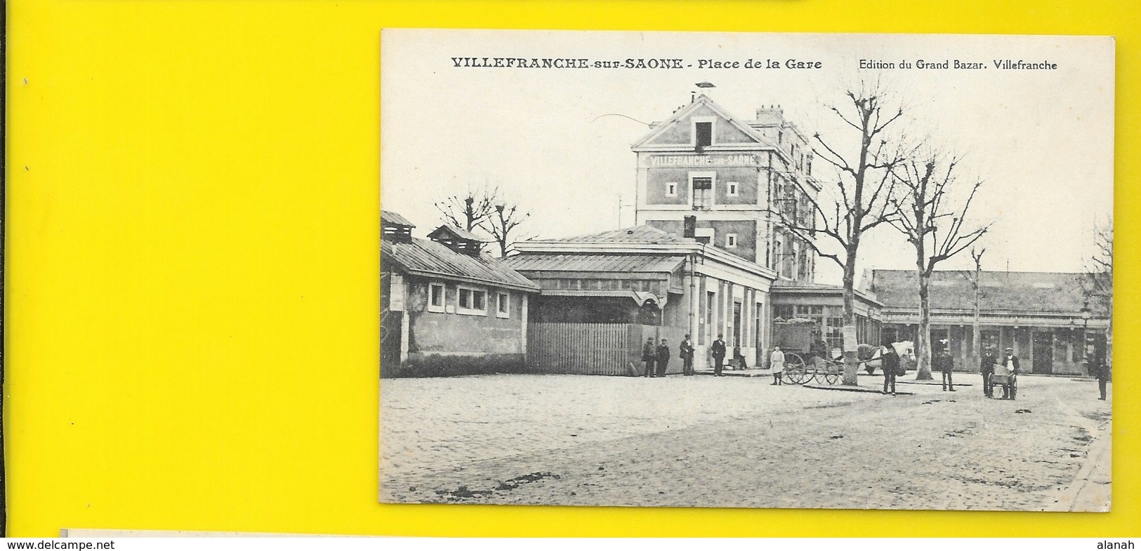 VILLEFRANCHE Sur SAONE Place De La Gare (Grand Bazar) Rhône (69) - Villefranche-sur-Saone