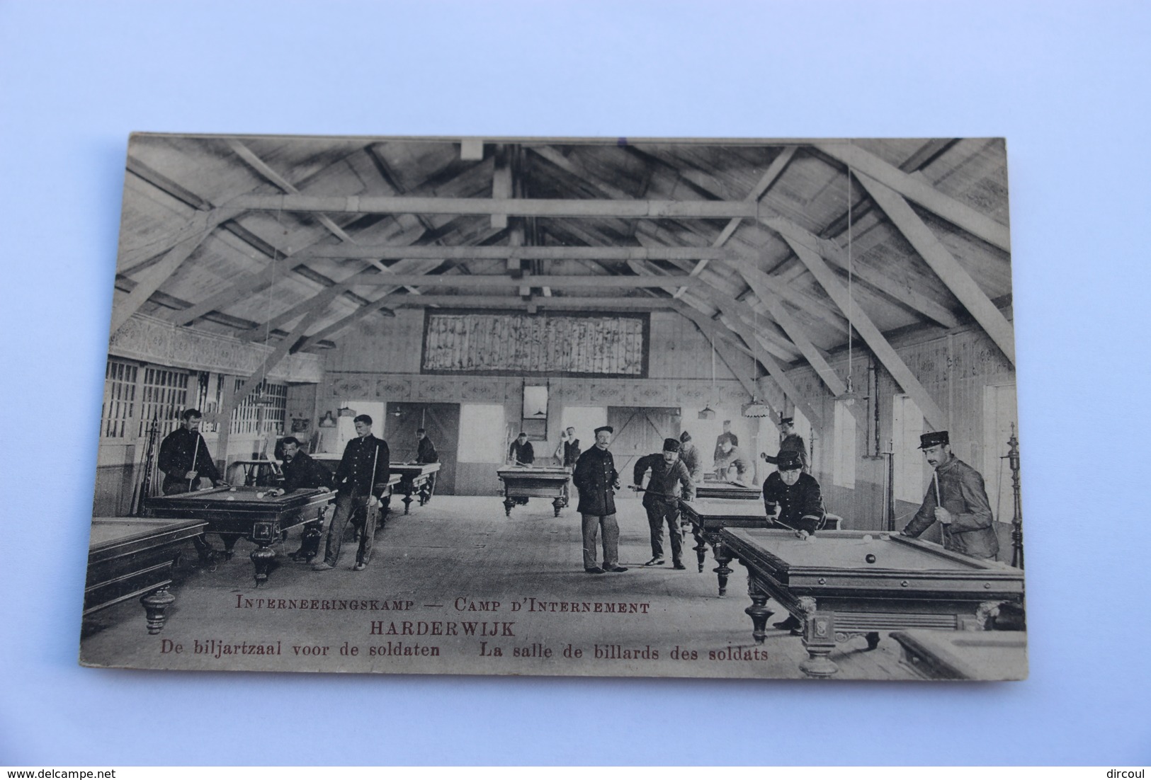 39231  -  Harderwijk  Interneeringskamp  - Salle  De Billards  Des  Soldats -  Militaria - Harderwijk