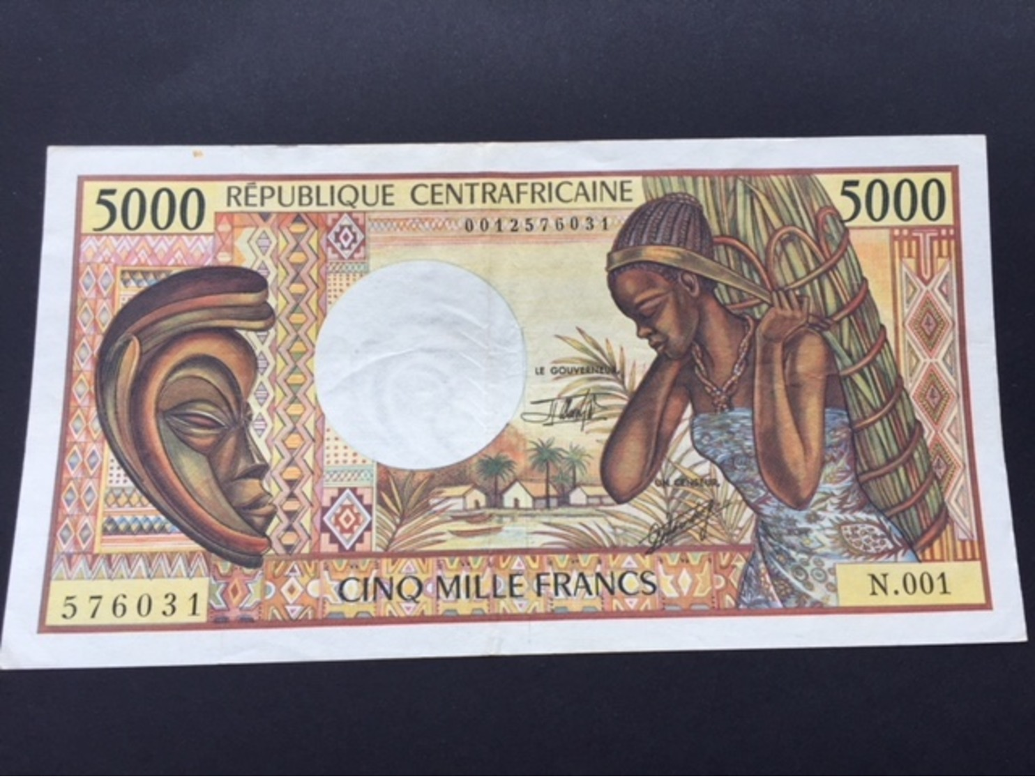 CENTRAL AFRICAN REPUBLIC P12 5000 FRANCS XF - Central African Republic
