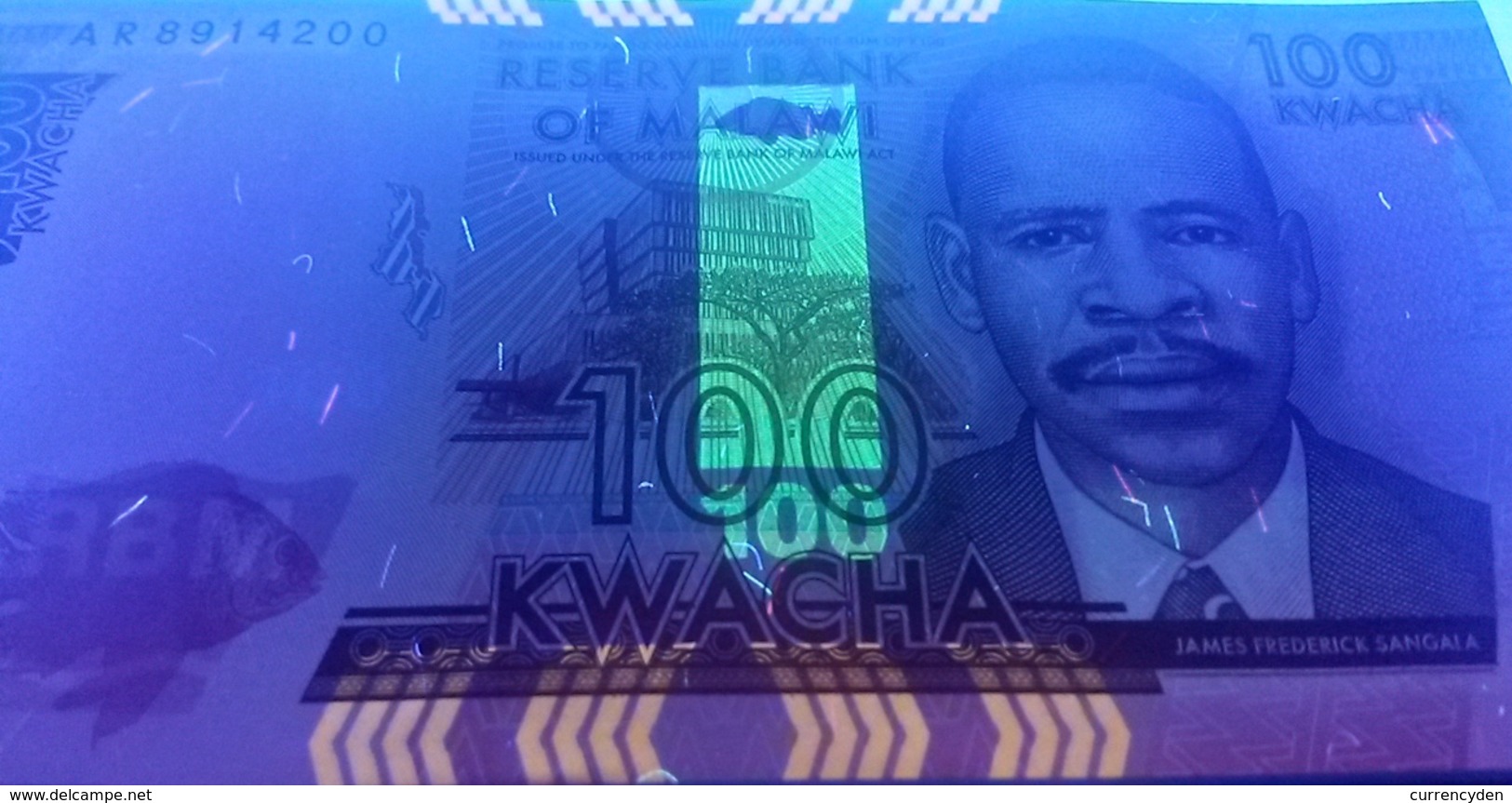 Malawi P65 100 Kwacha, Fish / College Of Medicine, Stethoscope UNC See UV - Malawi