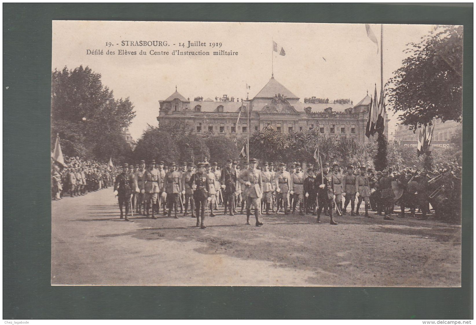 CPA (67) Strasbourg  -  14 Juillet 1919 -  Défilé Des Elèves Du Centre D'Instruction Militaire - Strasbourg