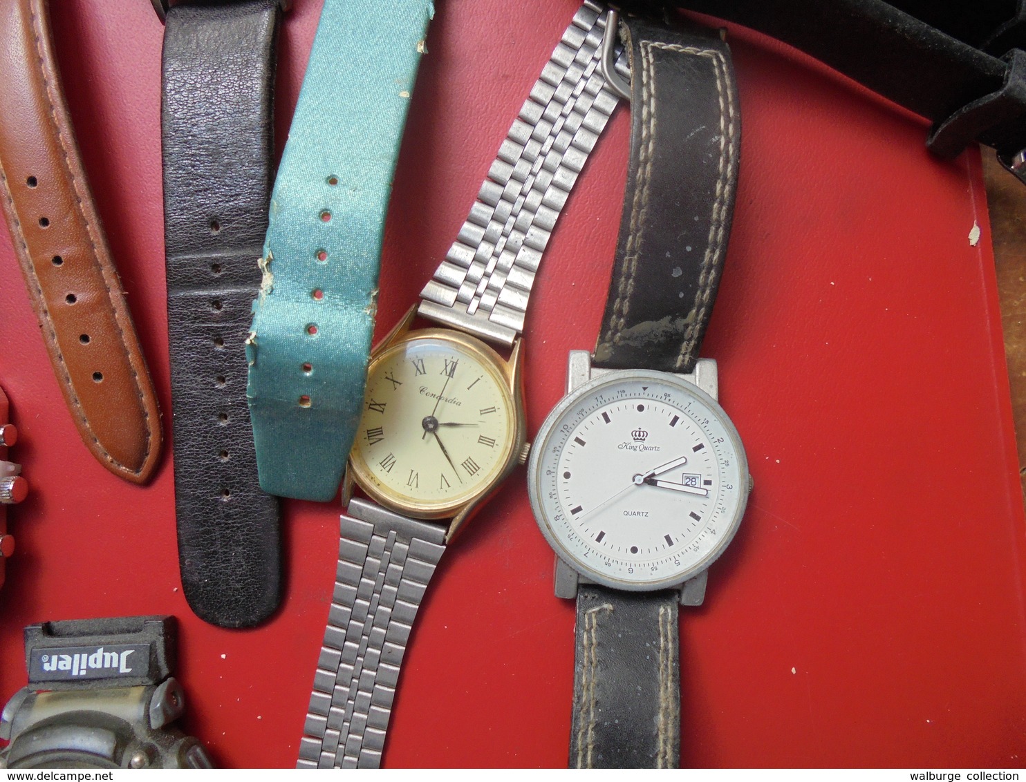 LOT 19 MONTRES ANCIENNES/RECENTES. A REVISER !!!