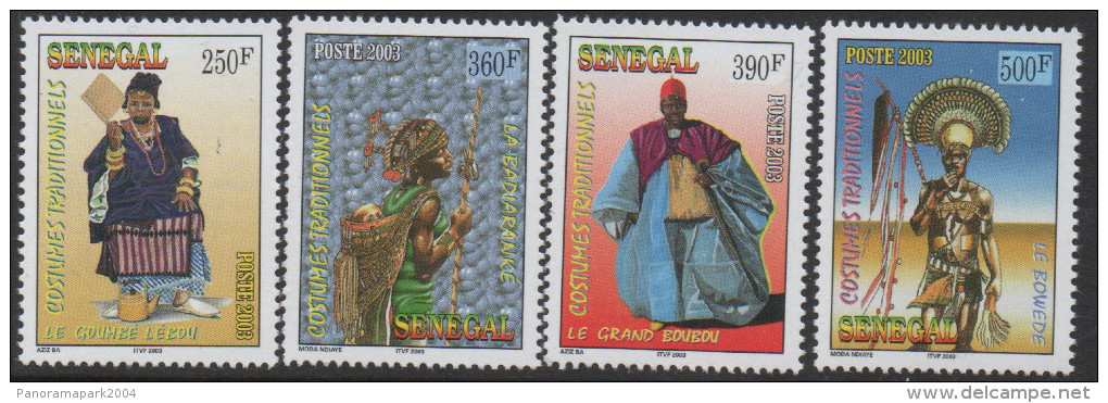 Sénégal 2003 Costumes Traditionnels Trachten Tradition 4 Val. RARE MNH - Senegal (1960-...)