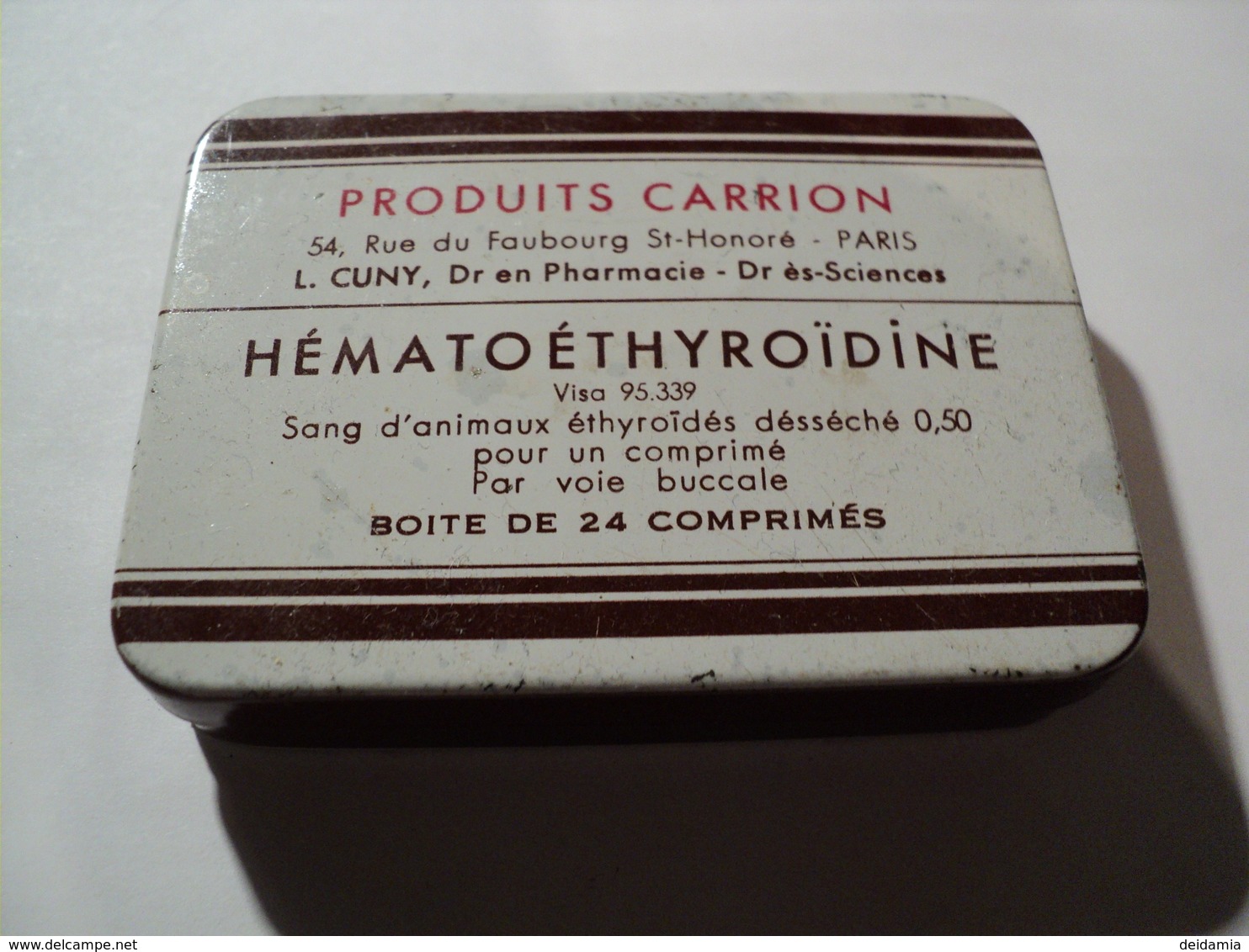 VIEILLE BOITE DE MEDICAMENTS HEMATOETTHYROIDINE. PRODUITS CARRION L. CUNY AU 54 RUE DU FAUBOURG SAINT HONORE A PARIS. - Boxes