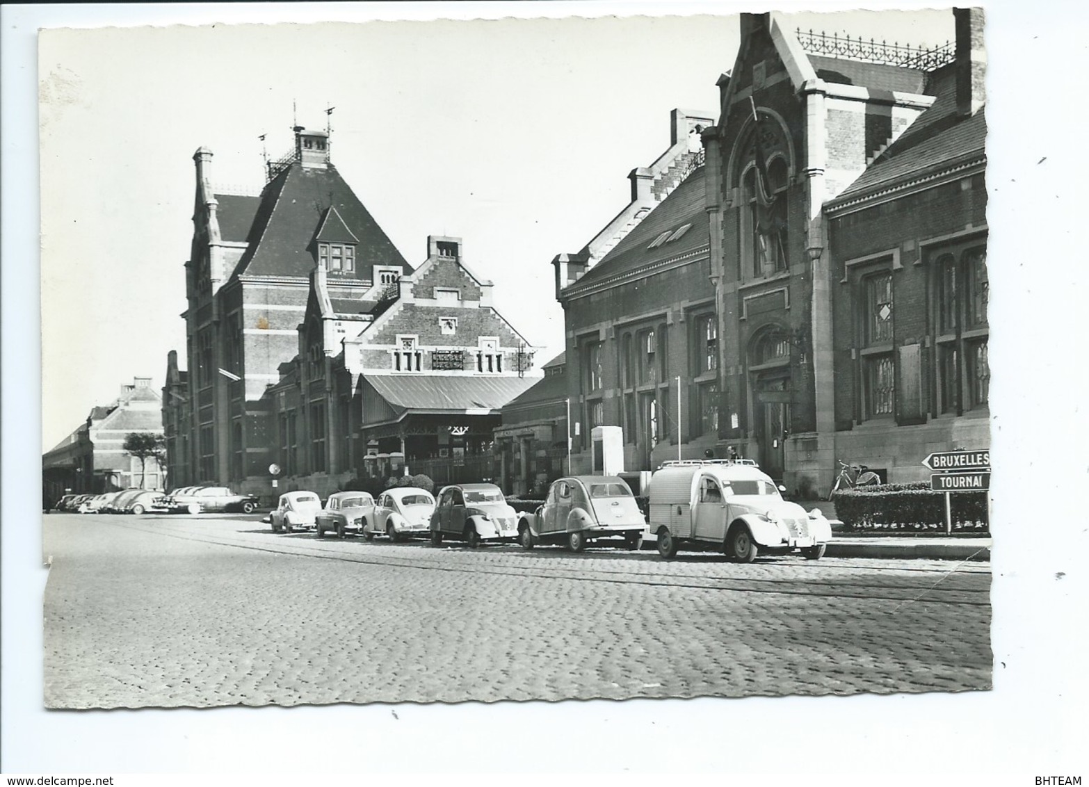 Ath Gare 2 CV Citroën - Ath