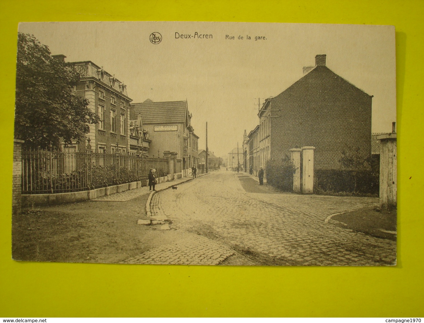 CPA - DEUX ACREN ( LESSINES ATH ) - RUE DE LA GARE ( VUE AUTRE SENS - EDITION NELS ) - Lessen