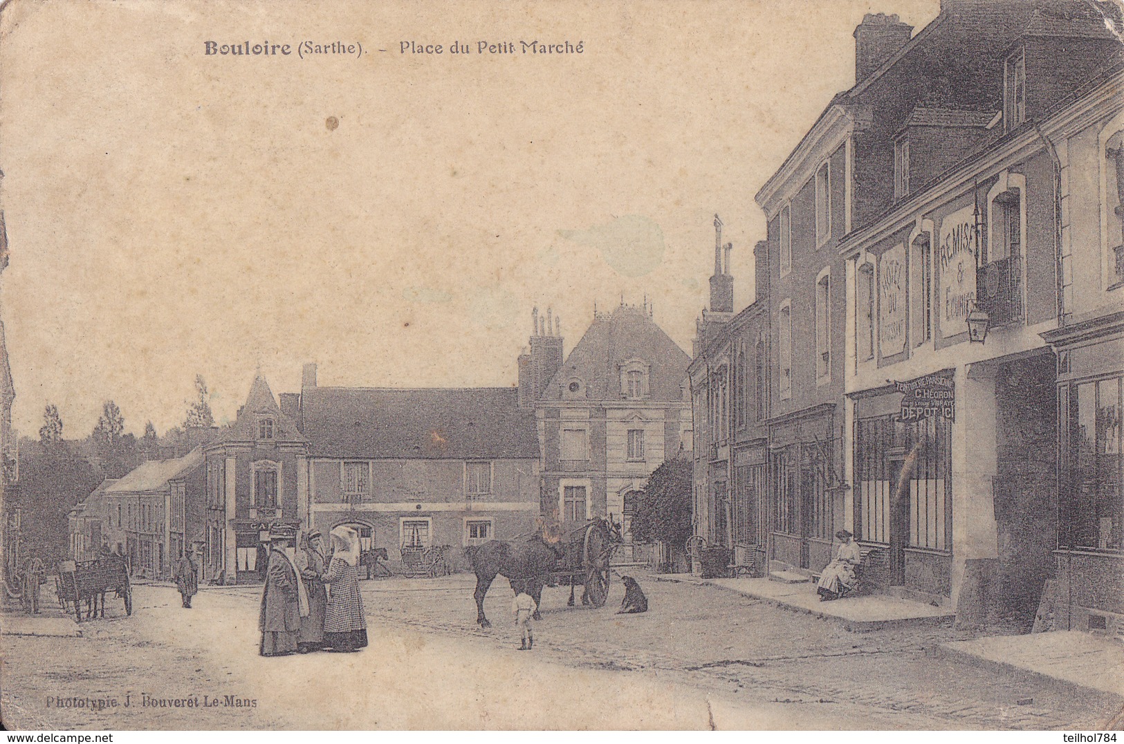 BOULOIRE  -  PLACE DU PETIT MARCHE - Bouloire