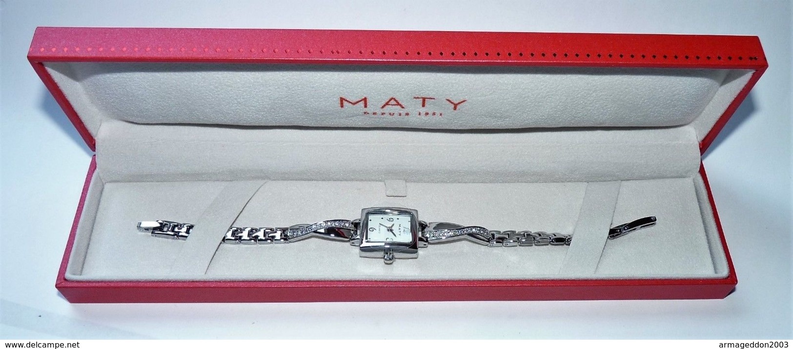 MAGNIFIQUE MONTRE MATY FEMME NEUVE AVEC TOUTES SES PASTILLES ET SON COFFRET A VOir Tres Luxueuse - Horloge: Luxe